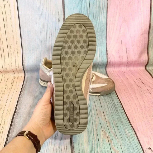 Pink and white womens tretorn sneakers - Picture 11 of 11